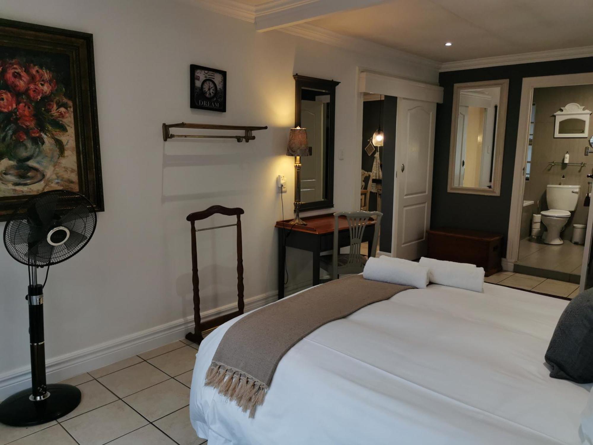 At 98 On Lynburn Guest House Pretoria-Noord Rum bild